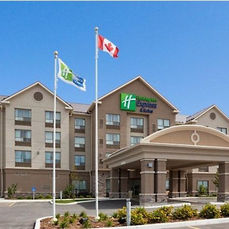 Holiday Inn Express & Suites New Liskeard מראה חיצוני תמונה